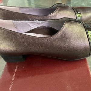 BeautiFeel Leather Pumps